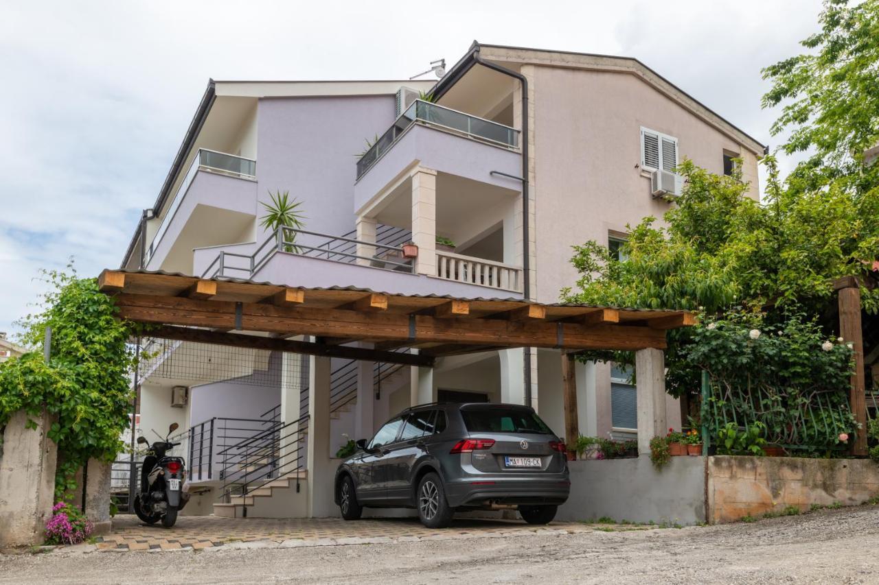 Iva Apartment Makarska Buitenkant foto